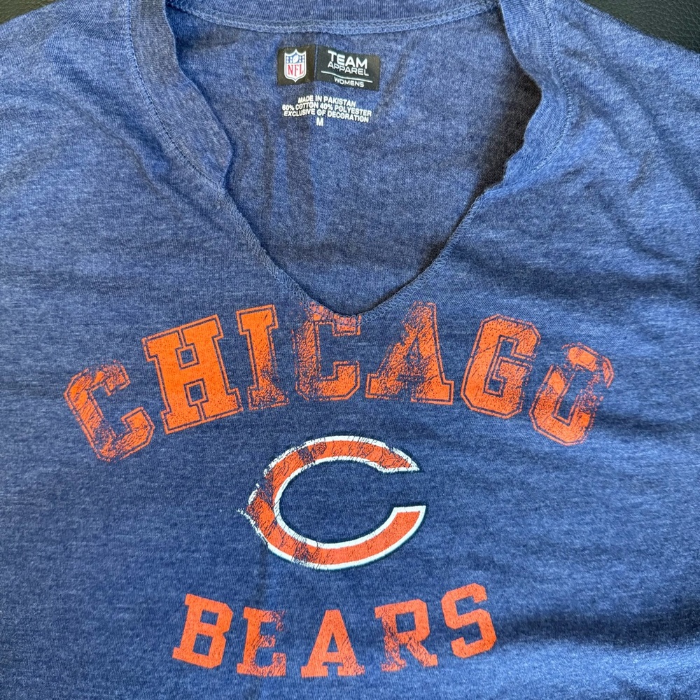 Women’s NFL Chicago Bears T-Shirt (Medium)